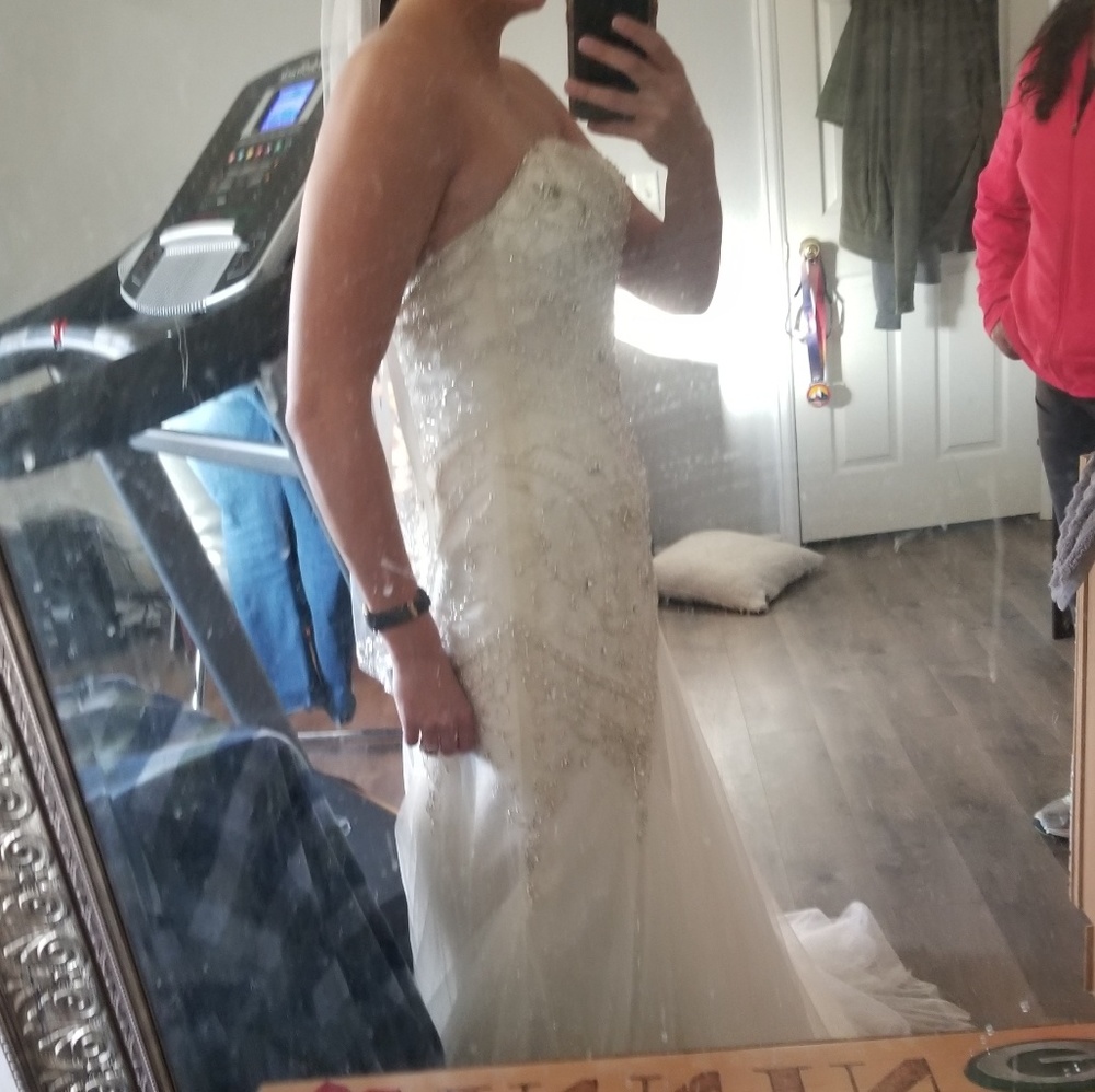 Wedding dress size 6